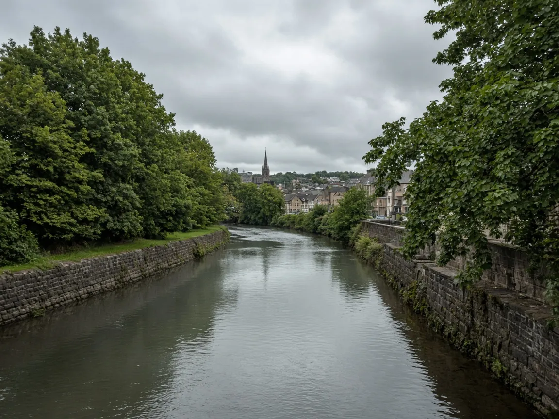 White Cart Water through Paisley, Renfrewshire — illustrative